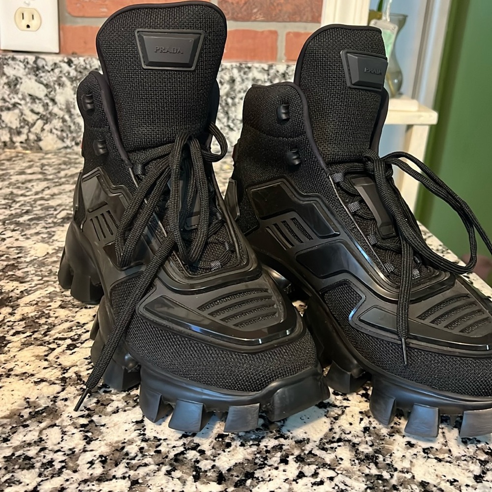 Prada Cloudbuster Thunder Excellent Conditions Li… - image 1